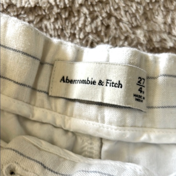 Abercrombie Striped White linen Women's Shorts - Picture 3 of 6